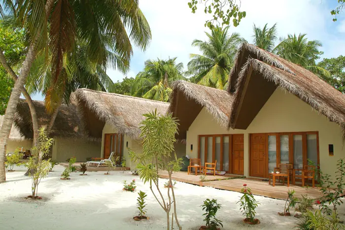 Adaaran Select Hudhuranfushi — villa (photo 3 of 8)