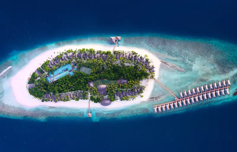 Dreamland - The Unique Sea & Lake Resort/Spa — aerial view (photo 1 of 8)