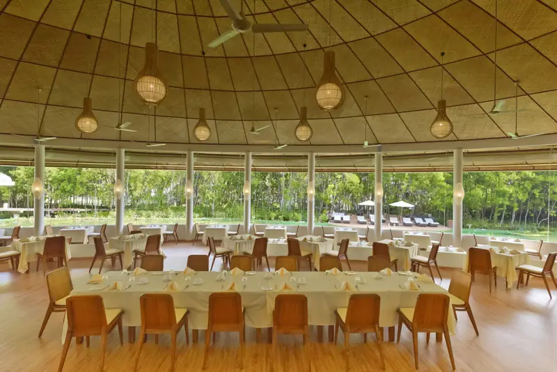 Dreamland - The Unique Sea & Lake Resort/Spa — dining (photo 4 of 8)