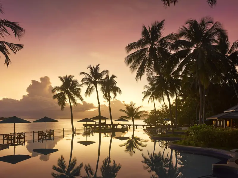 Royal Island Resort and Spa — sunset (photo 7 of 8)