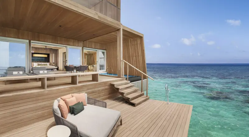 The St. Regis Vommuli Resort, Maldives — sunset (photo 5 of 8)