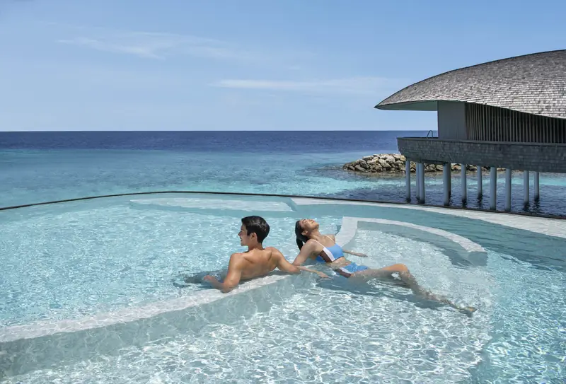 The St. Regis Vommuli Resort, Maldives — pool (photo 6 of 8)