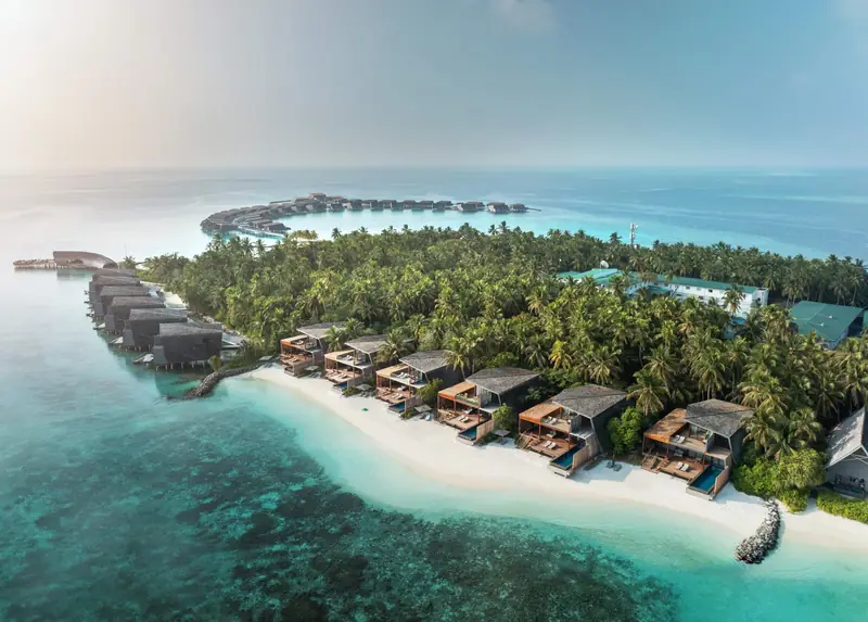 The St. Regis Vommuli Resort, Maldives — aerial view (photo 8 of 8)