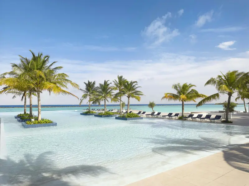Villa Nautica, Paradise Island — beach (photo 8 of 8)