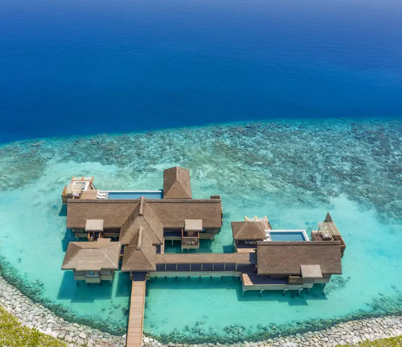 Waldorf Astoria Maldives Ithaafushi — overwater villas (photo 8 of 8)
